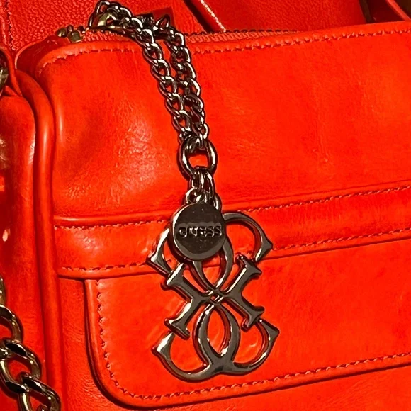 Guess Vintage Bag Charm Silver - Picture 2 of 4